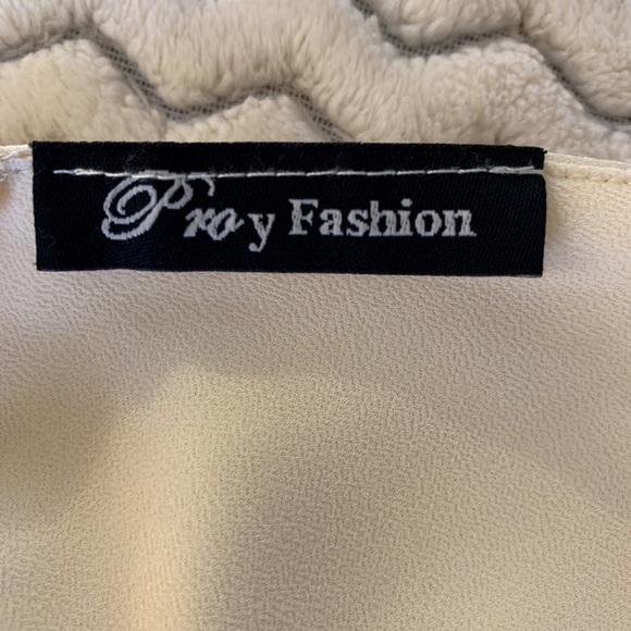 Champagne Colored Strappy Camisole Small - Picture 2 of 5